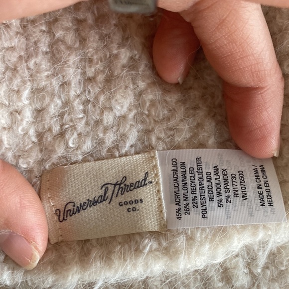 Target scarf - Picture 2 of 2